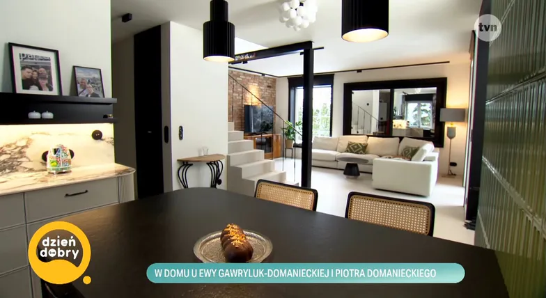 Ewa Gawryluk zaprosiła kamery do swojego domu