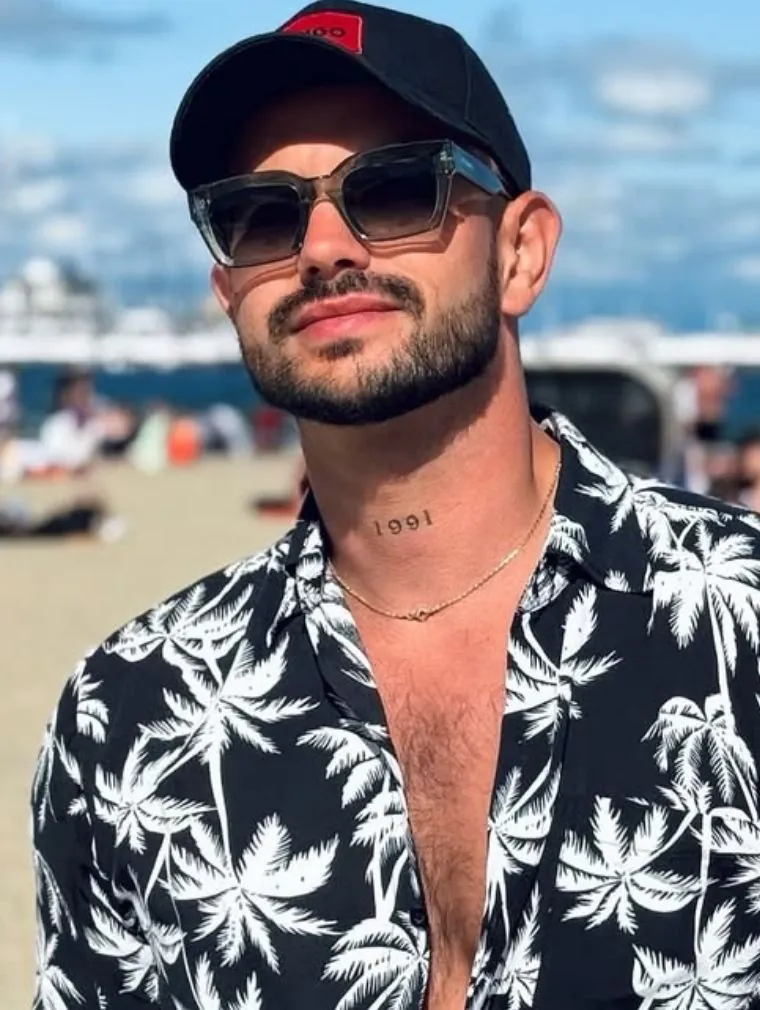 Śpiewający fryzjer zachwycił jury