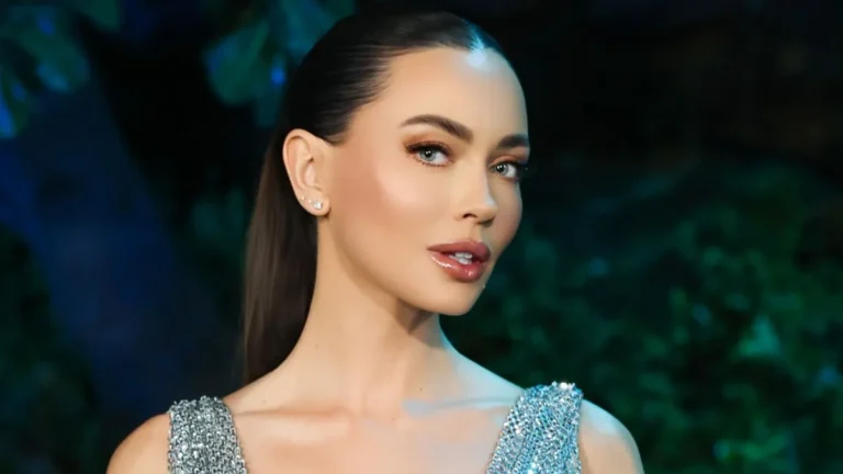 Edyta Zając pozuje w bikini w przerwie od nagrań. Tak prowadząca "Hotel Paradise" szykuje się do premiery