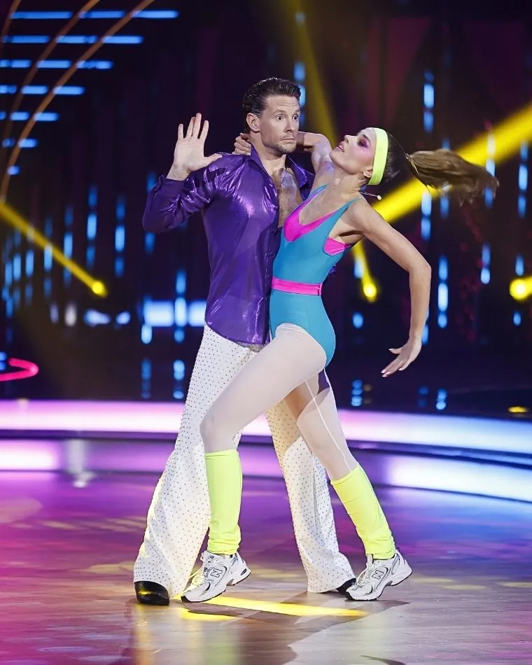 Sebastian Fabijański, Julia Suryś