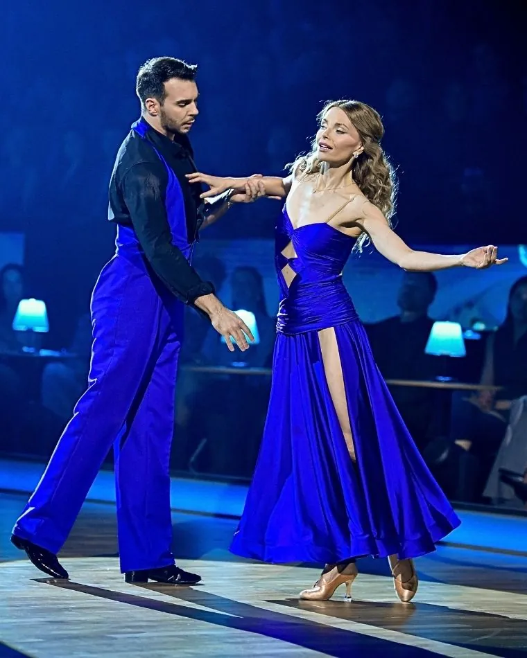 Albert Kosiński, Izabella Miko