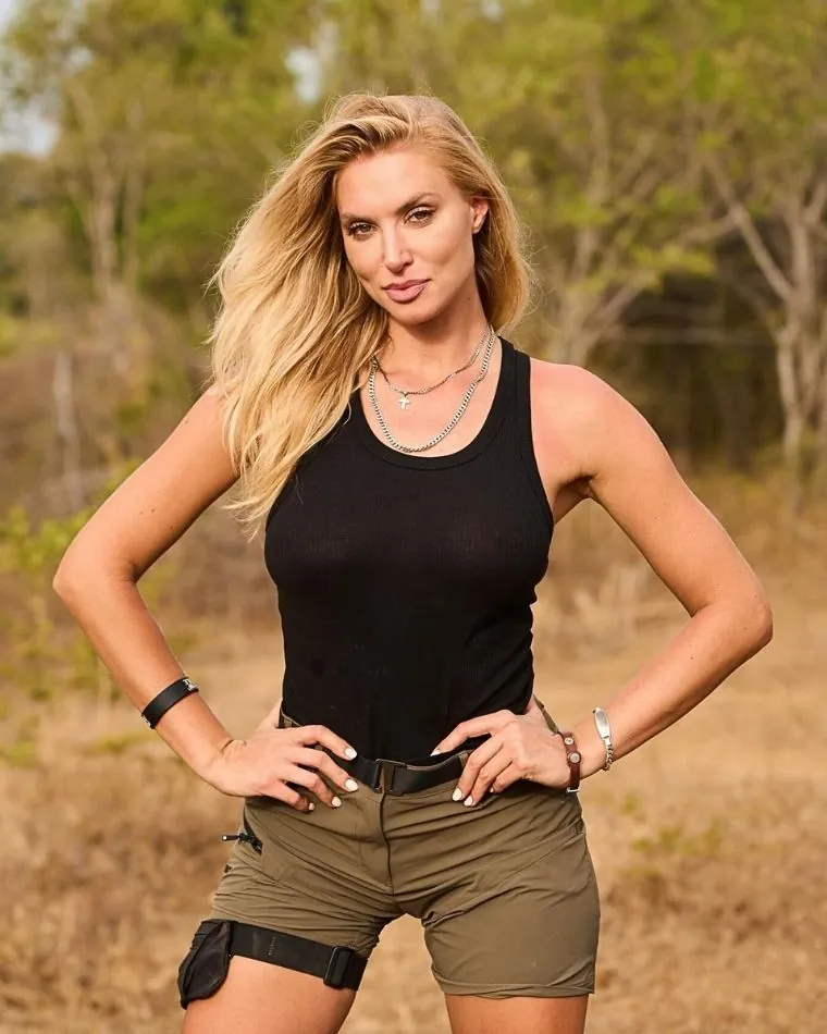 Karolina Pajączkowska, Królowa przetrwania