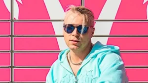 Skolim otworzył własny paczkomat