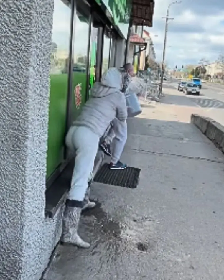 Doda oblewa ludzi w lany poniedziałek