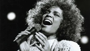 Poznaj dramatyczną historię Whitney Houston