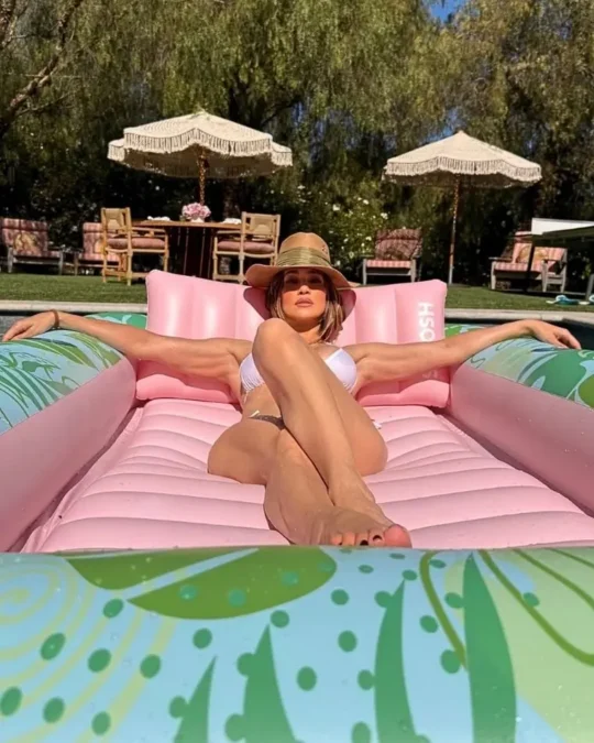 Jennifer Lopez