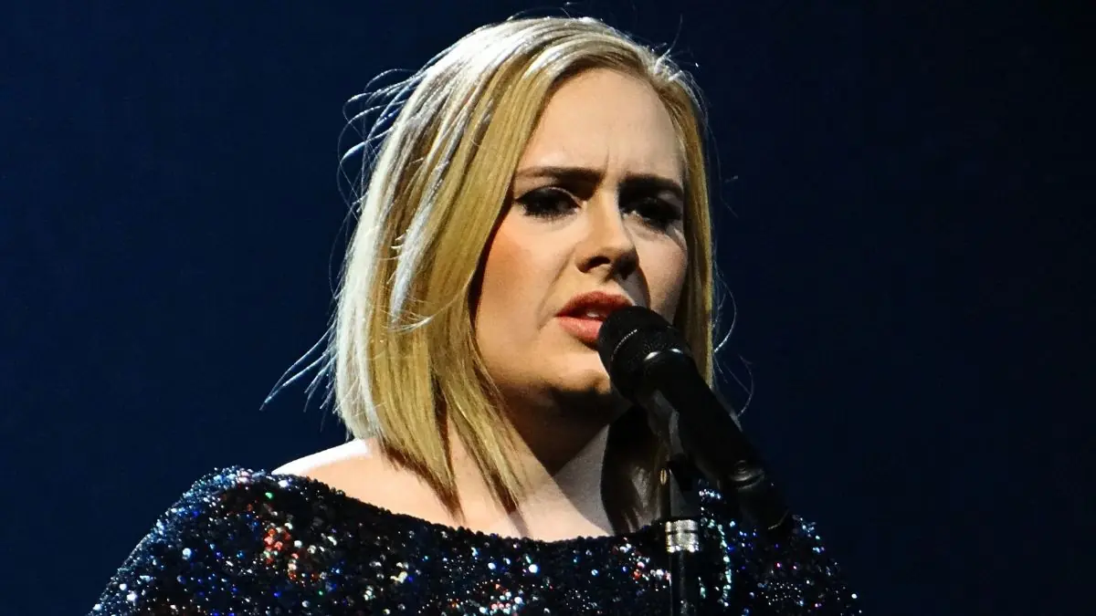 Adele wróciła do studia po niemal dwóch latach przerwy