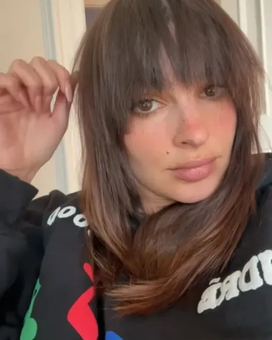 Emily Ratajkowski