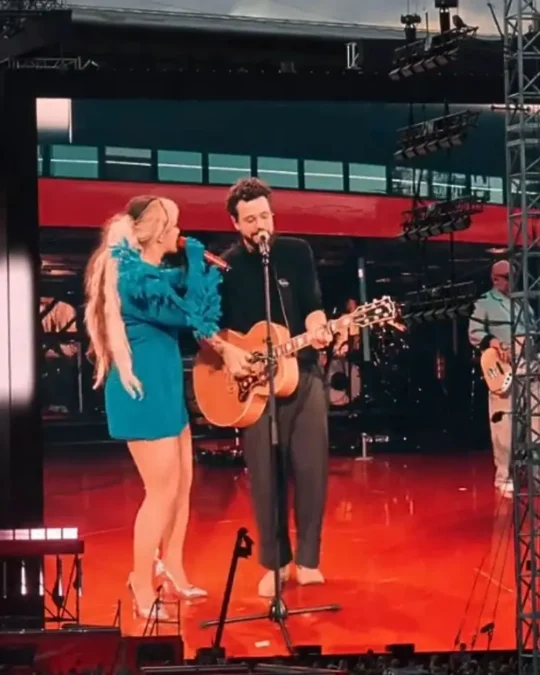 Ewa Farna, Martin Chobot