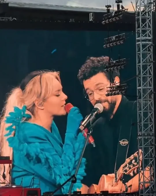 Ewa Farna, Martin Chobot