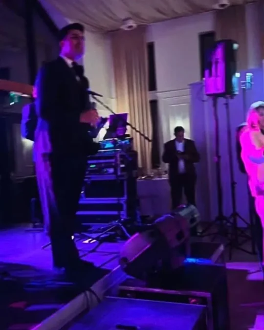 Filip Lato zaśpiewał na weselu Julii Suryś