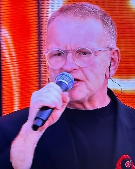 Olek Klepacz, Formacja Nieżywych Schabuff