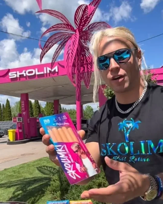 Skolim