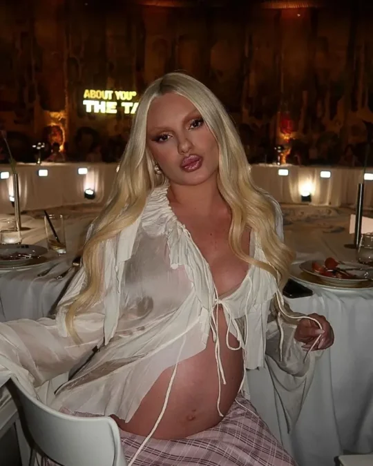 Alexandra Stan