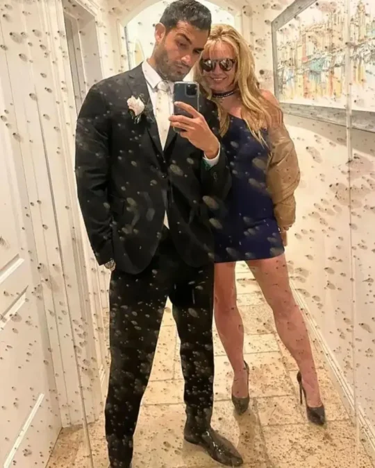 Sam Asghari, Britney Spears