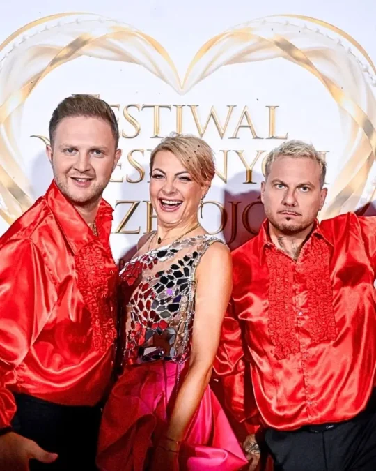 Magda Narożna, Piękni i Młodzi