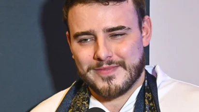 Krystian Ochman wrócił z singlem "Czego Ty Chcesz"