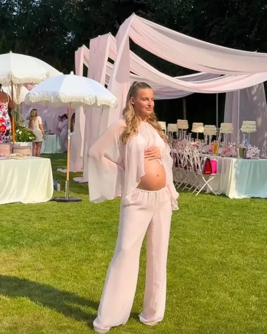 Karolina Pisarek pokazała kulisy baby shower