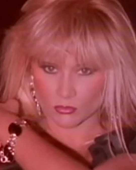 Samantha Fox