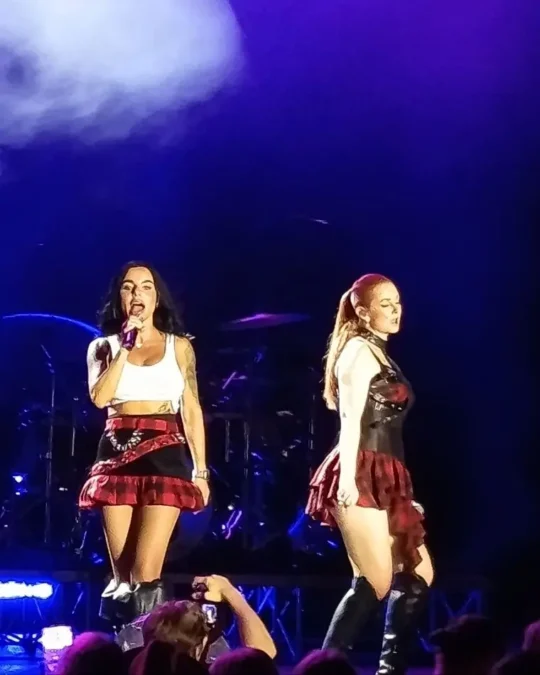 t.A.T.u., Julia Wołkowa, Lena Katina