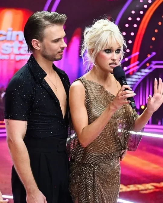 Roman Osadchiy, Helena Englert