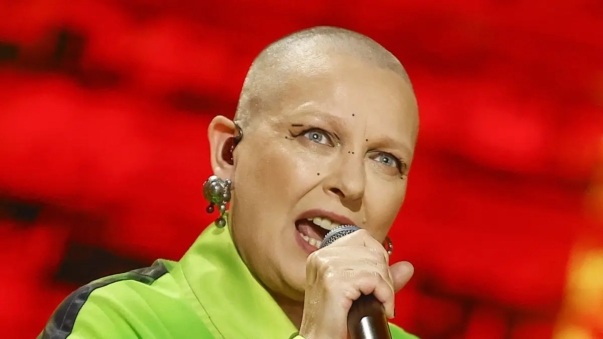 Katarzyna Nosowska, Hey