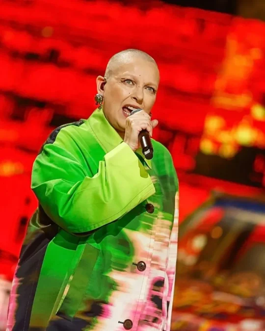 Katarzyna Nosowska, Hey