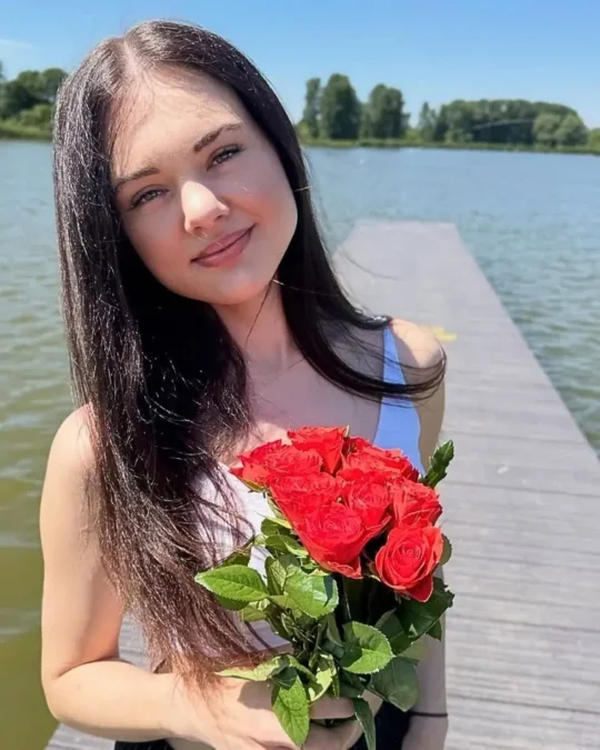 Weronika Wiśniewska, Top Girls