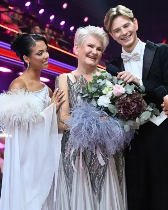 Dominik Rupiński zatańczył z babcią