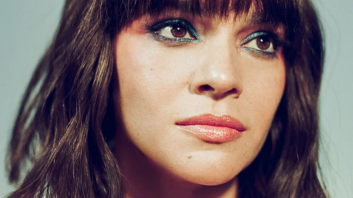 Norah Jones i goście na czerwonym winylu